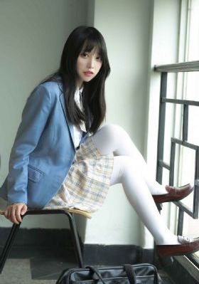 我跟女朋友闺蜜_BD韩语HD高清在线观看
